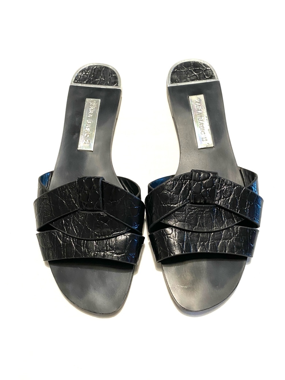 Zara Black Croc Embossed Slide Sandals Size 39 Flat Minimalist
